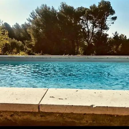 Bastide Bellugue Reseau Bienvenue A La Ferme A 3 Minutes De Lourmarin Bed & Breakfast *
