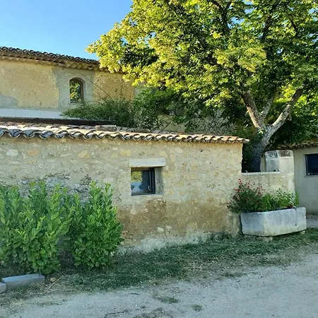 Bastide Bellugue Reseau Bienvenue A La Ferme A 3 Minutes De Lourmarin Bed & Breakfast *
