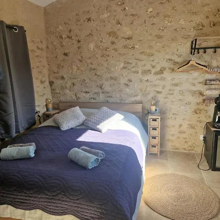 Bastide Bellugue Reseau Bienvenue A La Ferme A 3 Minutes De Lourmarin Bed & Breakfast